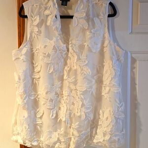 Liz Claiborne Career Sleeveless Blouse Size XL White Lace Sheer Lined